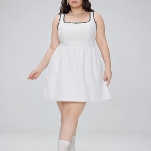 Cider NWT 4X White Tweed Mini Dress with Black Trim